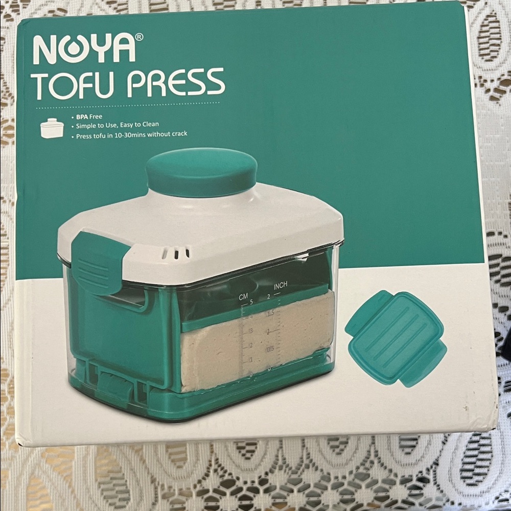 Noya Teal Tofu Press for Perfect Texture